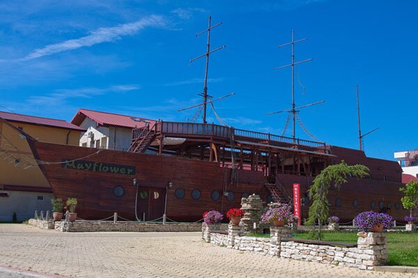 Hotel Corabia Piratilor Mamaia